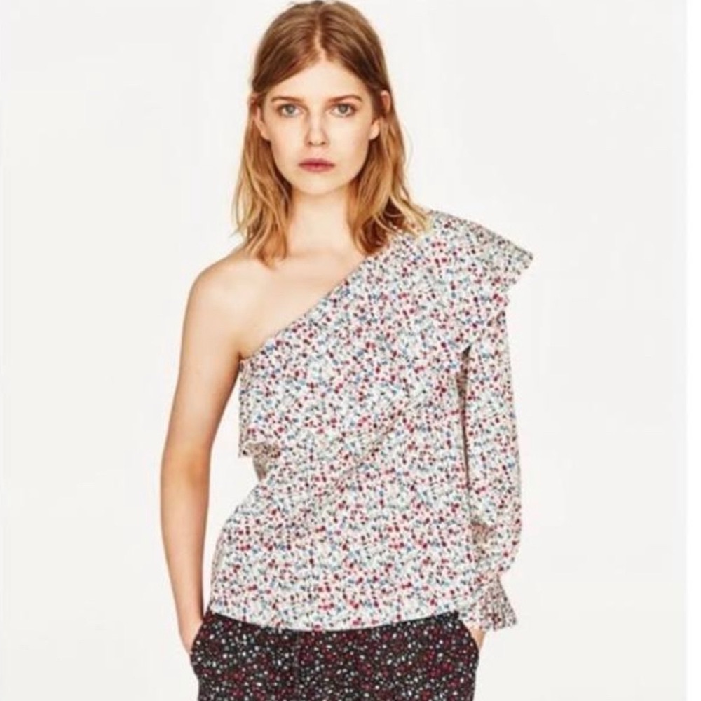 Zara Sz M flower patterned one shoulder top